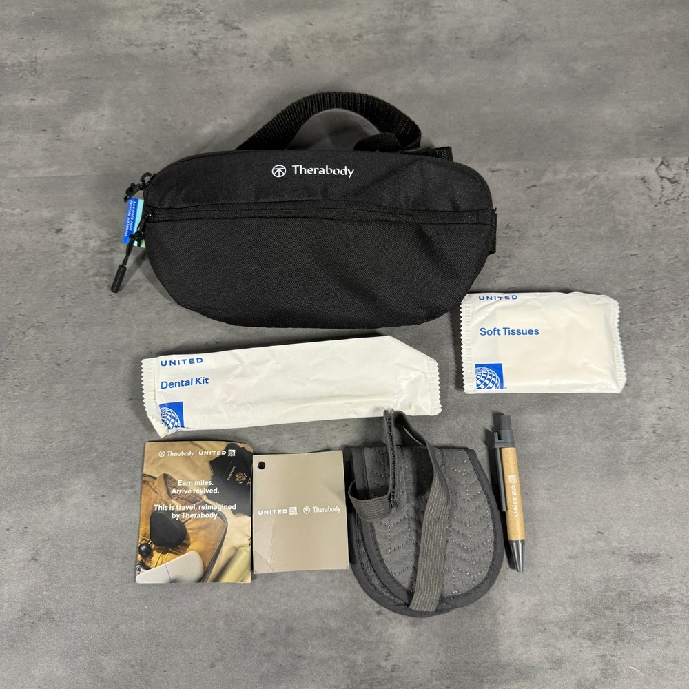 Therabody United Airlines‎ Amenity Kit Unisex OS Black Waist Bag Travel Wellness